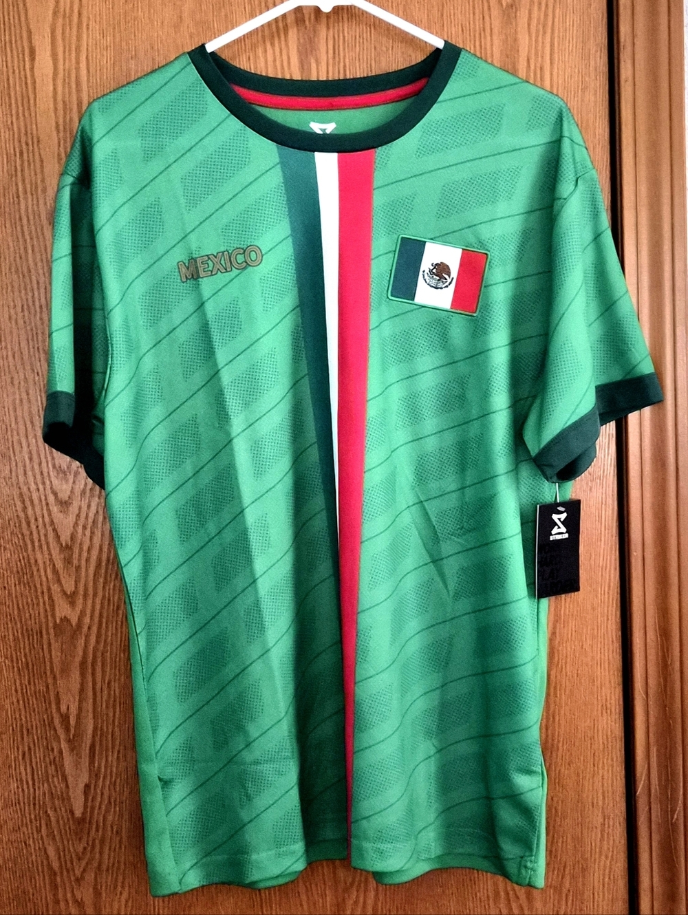 NWT Men Soccer Jersey, Mexico Green Sz L World Cup